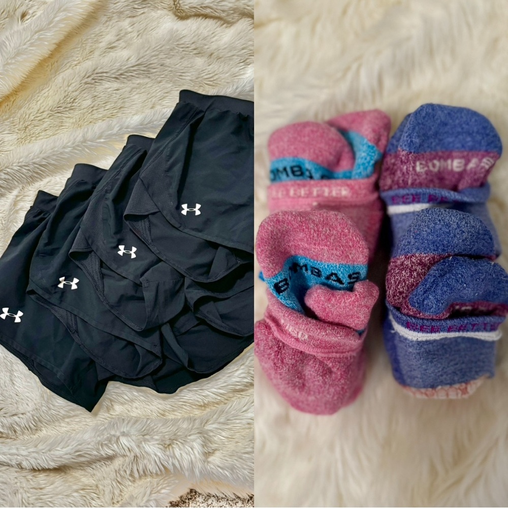 Sports Shorts Under Armour Fly By Black and Women's Bombas Marl Ankle Sock